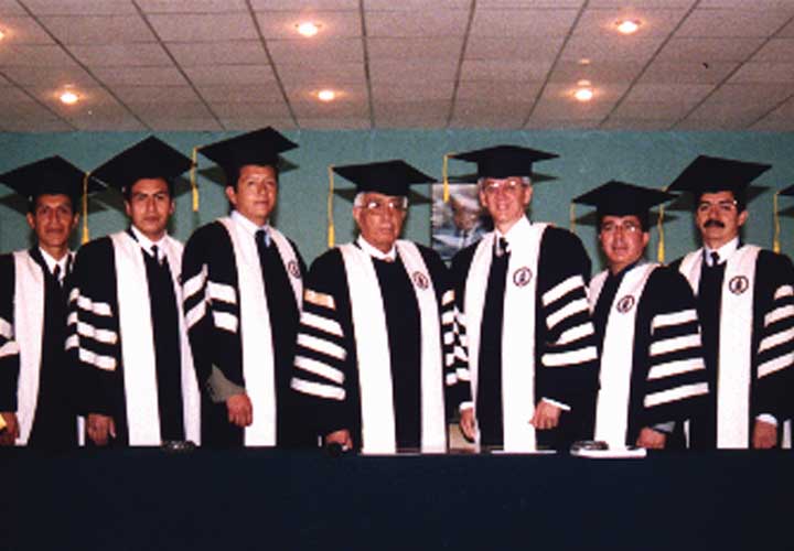 Bircham University 2003 Ecuador Quito Graduation